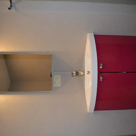 Charming Cottage, Thirimont, Cleaning Included
